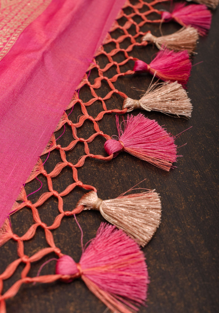 Strawberry dual tone Intricate Banarasi Katan silk saree with Meenakari Jaal  | SILK MARK CERTIFIED