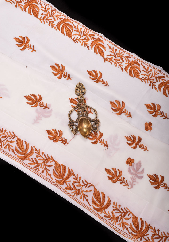 Kashmiri Aari Embroidery Georgette Saree in White with Maple leaf Motifs No Blouse Piece