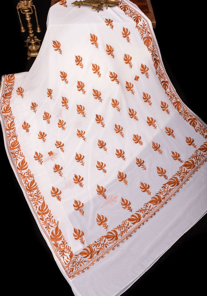 Kashmiri Aari Embroidery Georgette Saree in White with Maple leaf Motifs No Blouse Piece
