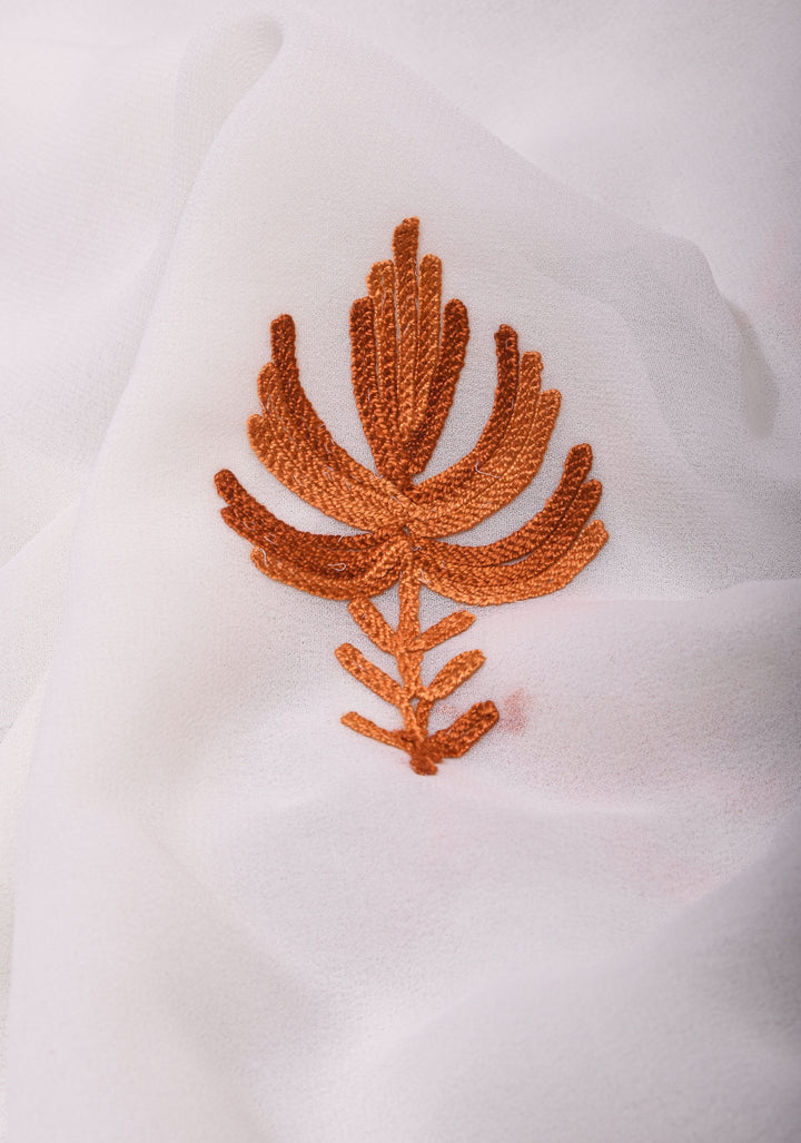 Kashmiri Aari Embroidery Georgette Saree in White with Maple leaf Motifs No Blouse Piece