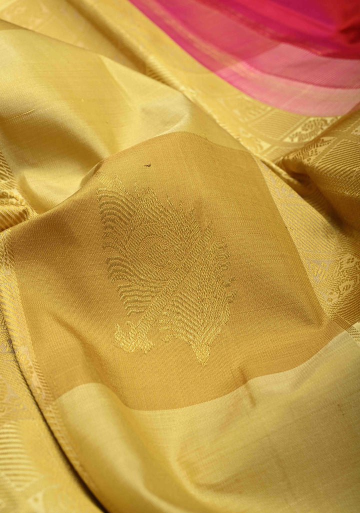 Beige  Borderless Check Pattern on Kanjivaram Pure Silk Saree with Peacock Feather, Flute Butta and Contrast Pallu | SILK MARK CERTIFIED