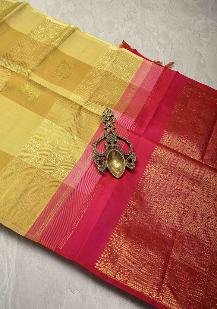 Beige  Borderless Check Pattern on Kanjivaram Pure Silk Saree with Peacock Feather, Flute Butta and Contrast Pallu | SILK MARK CERTIFIED