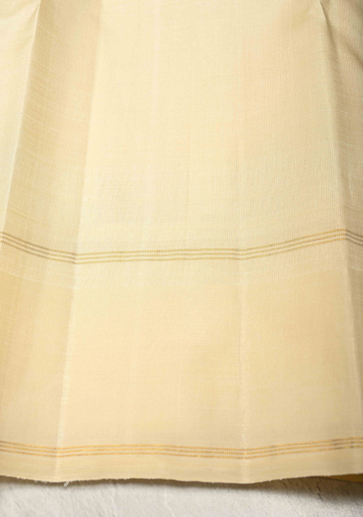 Korvai Kattam Kanjivaram Pure Silk Saree with Checks Pattern and Contrast Border | SILK MARK CERTIFIED