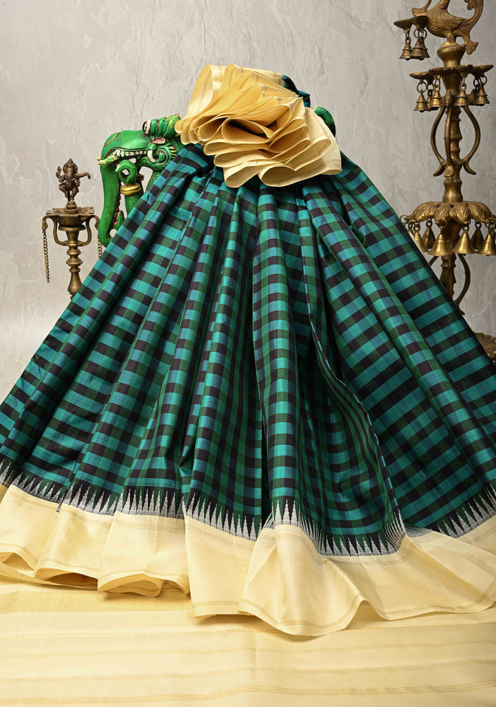 Korvai Kattam Kanjivaram Pure Silk Saree with Checks Pattern and Contrast Border | SILK MARK CERTIFIED