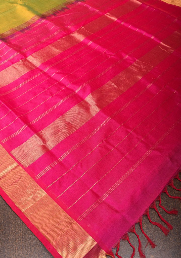 Kanchi Silk Cotton in Dual tone Green and Yellow with Zari Border