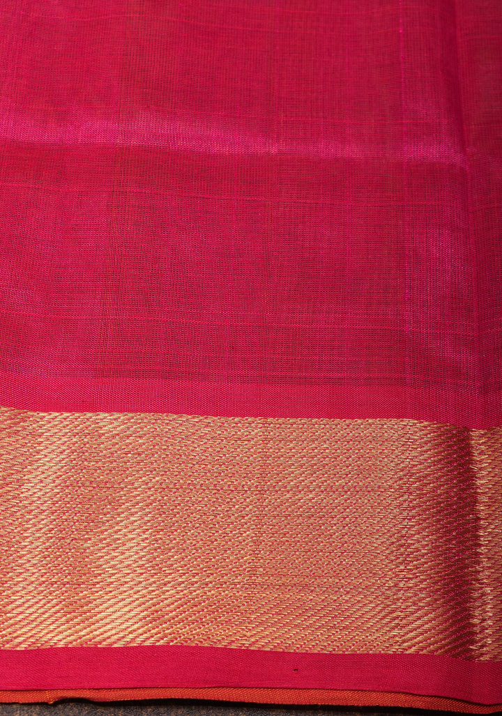 Kanchi Silk Cotton in Dual tone Green and Yellow with Zari Border