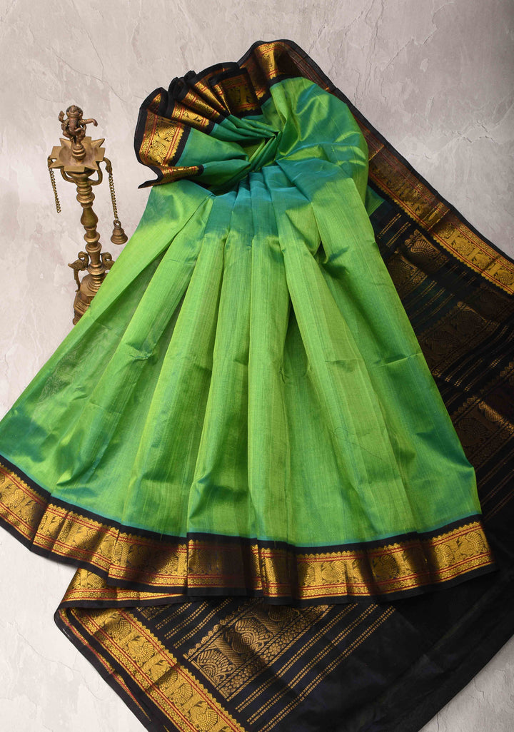 Korvai Handloom weave Blue Green dual Tone  Kanchi Silk Cotton Saree with Contrast Borders