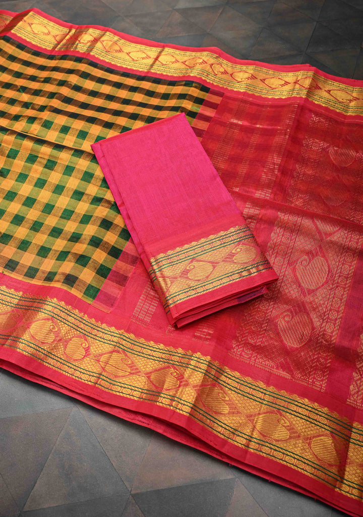 Pallum Pazhamum Kanchi Silk Cotton 100% Handloom Saree And Contrast Pink Zari Border