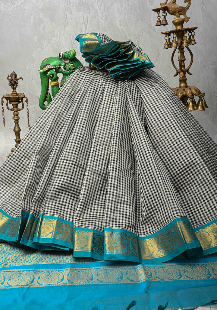 Black-White Gingham Checks Koravi Kanchi Silk Cotton 100% Handloom Saree with Contrast Zari Border