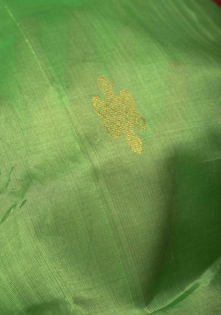 Spring Green Koravi Kanchi Silk Cotton 100% Handloom Saree with Rangoli Buttas and Contrast Zari Border