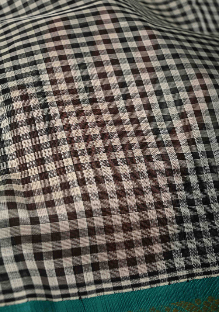 Black-White Gingham Checks Koravi Kanchi Silk Cotton 100% Handloom Saree with Rama Green Border