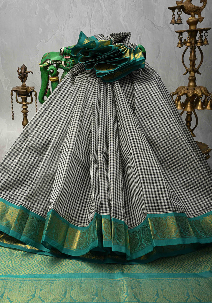 Black-White Gingham Checks Koravi Kanchi Silk Cotton 100% Handloom Saree with Rama Green Border