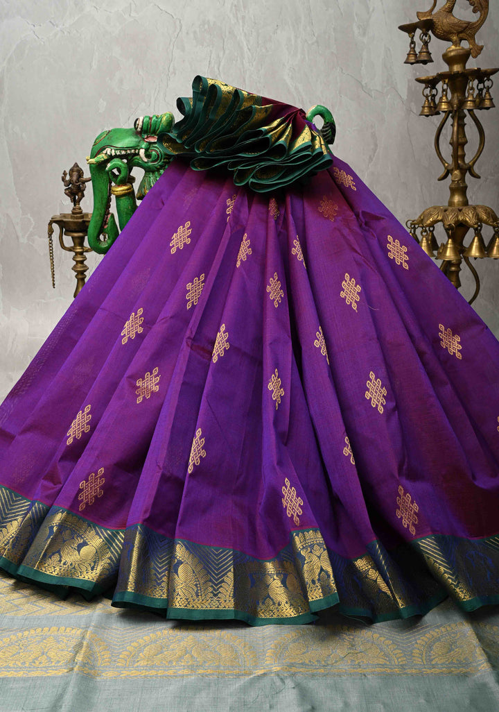 Purple Dual Tone  Koravi Kanchi Silk Cotton Handloom Saree with Contrast Zari Border