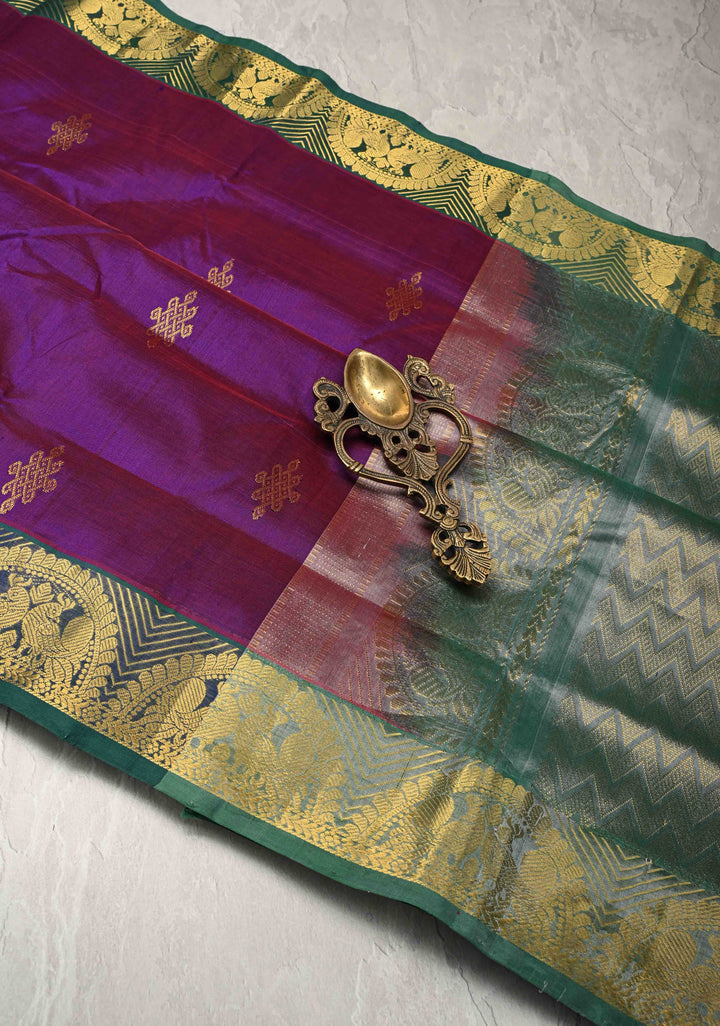 Purple Dual Tone  Koravi Kanchi Silk Cotton Handloom Saree with Contrast Zari Border