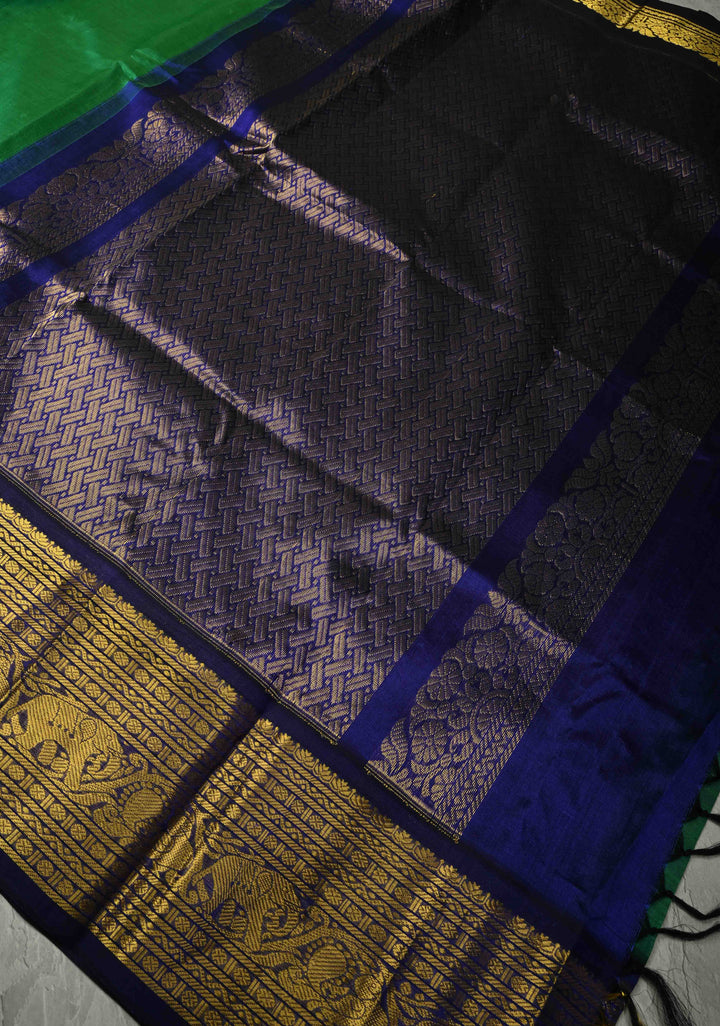 Bright  Green Korvai Kanchi Silk Cotton Handloom Saree with Contrast Zari Border