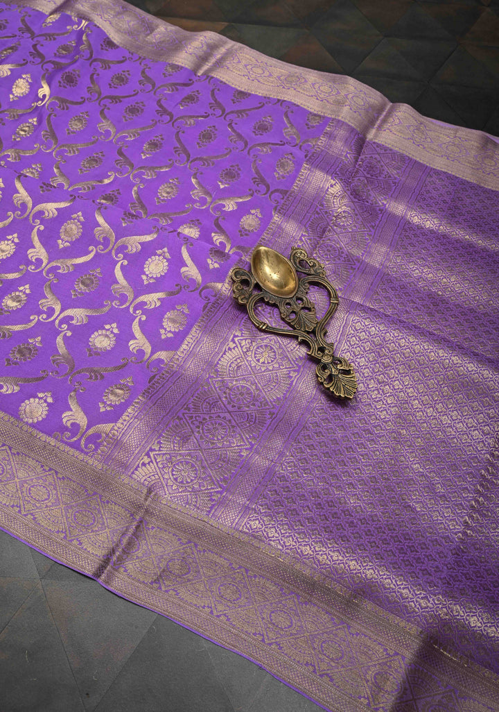 Lilac Purple Pure Mysore Crepe Silk Jaal Brocade Saree with Zari Border | SILK MARK CERTIFIED