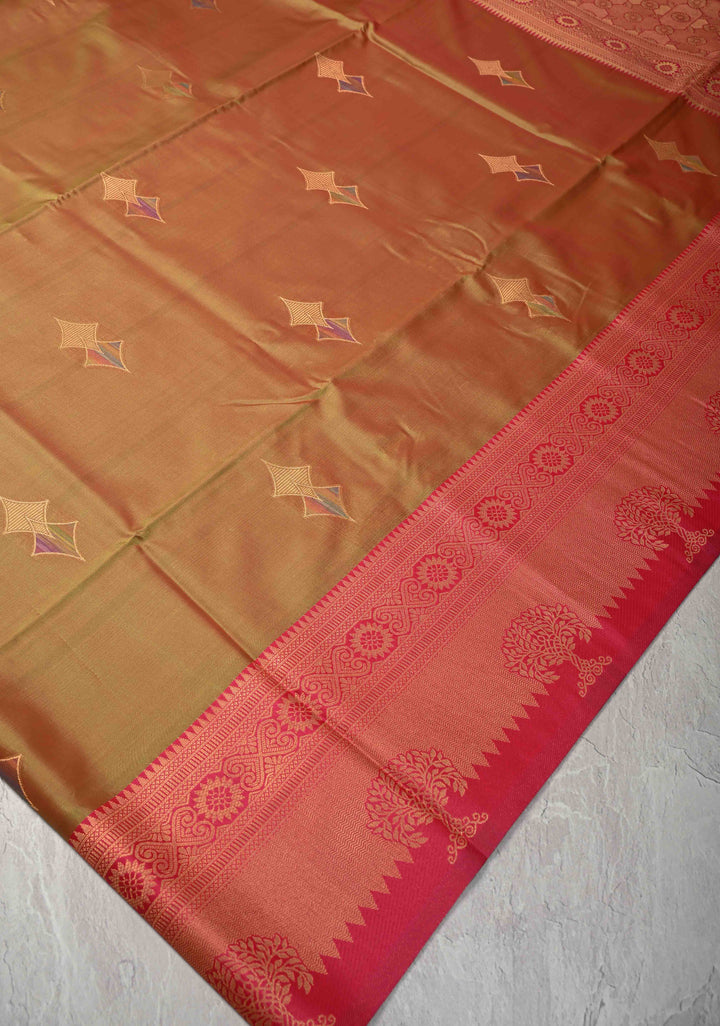 Green Dual tone Kanchi Semi Silk Saree with Meenakari Buttas and Zari Border