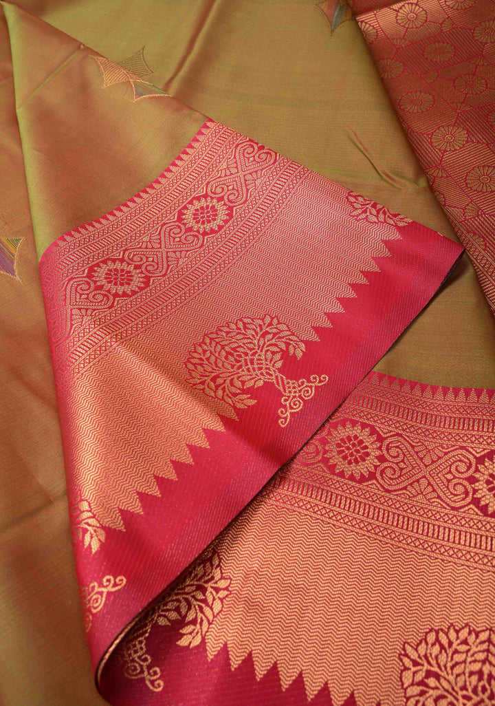 Green Dual tone Kanchi Semi Silk Saree with Meenakari Buttas and Zari Border