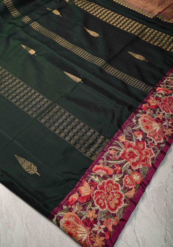 Deep Green Kanjivaram Soft Silk Saree with Cross Stitch Machine Embroidery Border and Zari Buttas | SILK MARK CERTIFIED