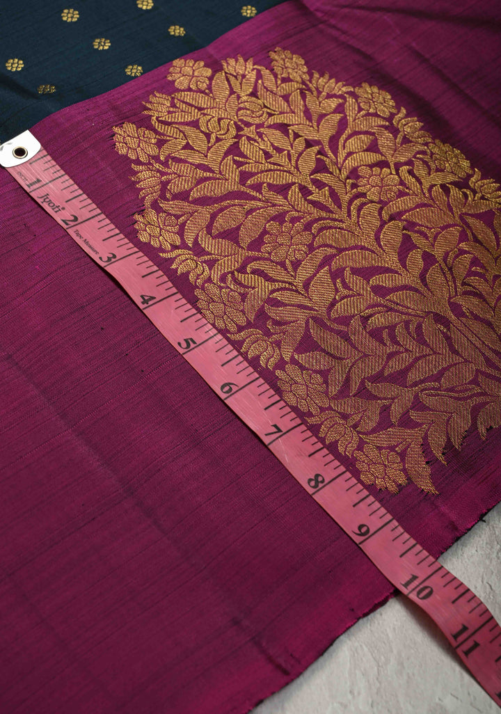 Deep Emerald Green  Kanjivaram Pure Silk Saree with zari Butti and Distinct Floral Motifs on Border | SILK MARK CERTIFIED