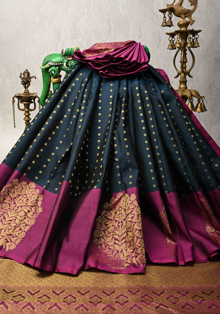 Deep Emerald Green  Kanjivaram Pure Silk Saree with zari Butti and Distinct Floral Motifs on Border | SILK MARK CERTIFIED