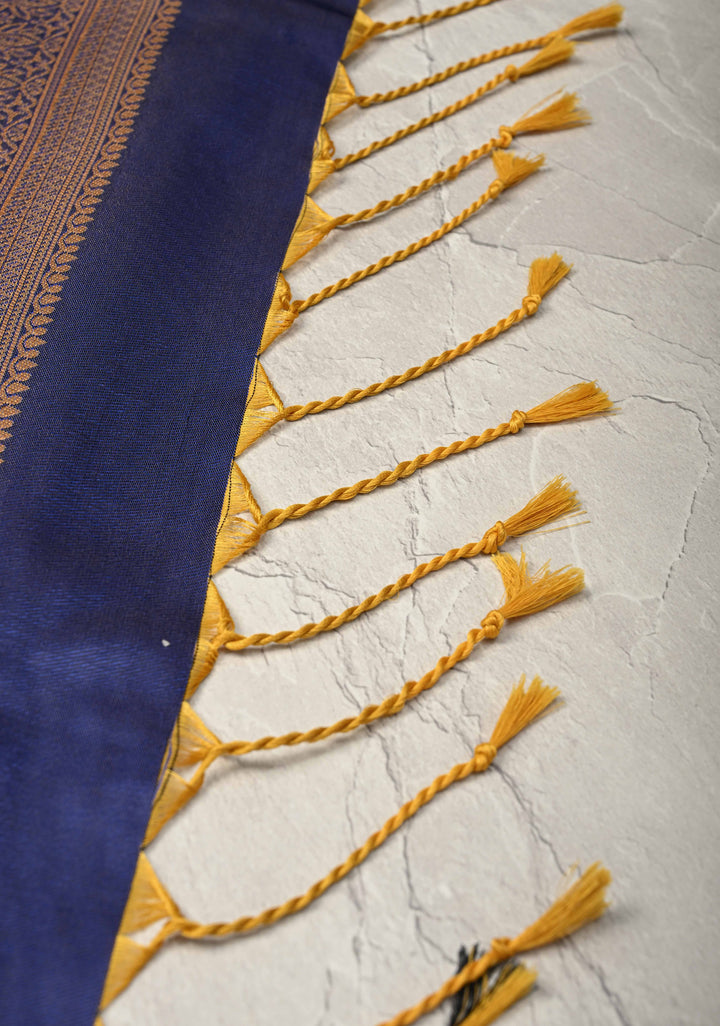 Light Blue Dual Tone Kanchi Semi Silk Saree with Floral Meenakari Buttas and Contrst Zari Border