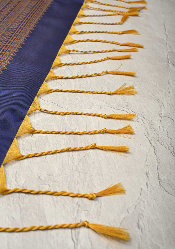 Light Blue Dual Tone Kanchi Semi Silk Saree with Floral Meenakari Buttas and Contrst Zari Border