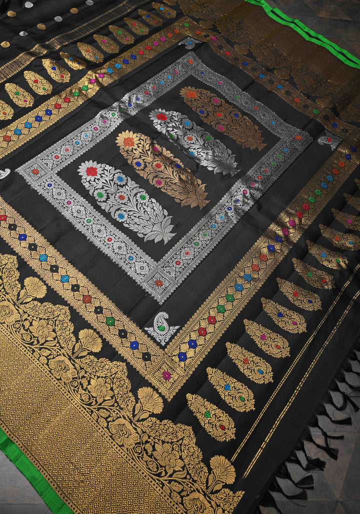 Black Gadwal Pure Silk Saree with Sona Rupa Buttas and Gold Zari Border | SILK MARK CERTIFIED