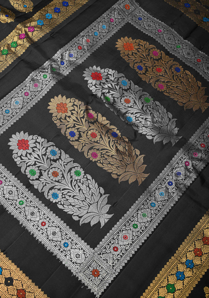Black Gadwal Pure Silk Saree with Sona Rupa Buttas and Gold Zari Border | SILK MARK CERTIFIED