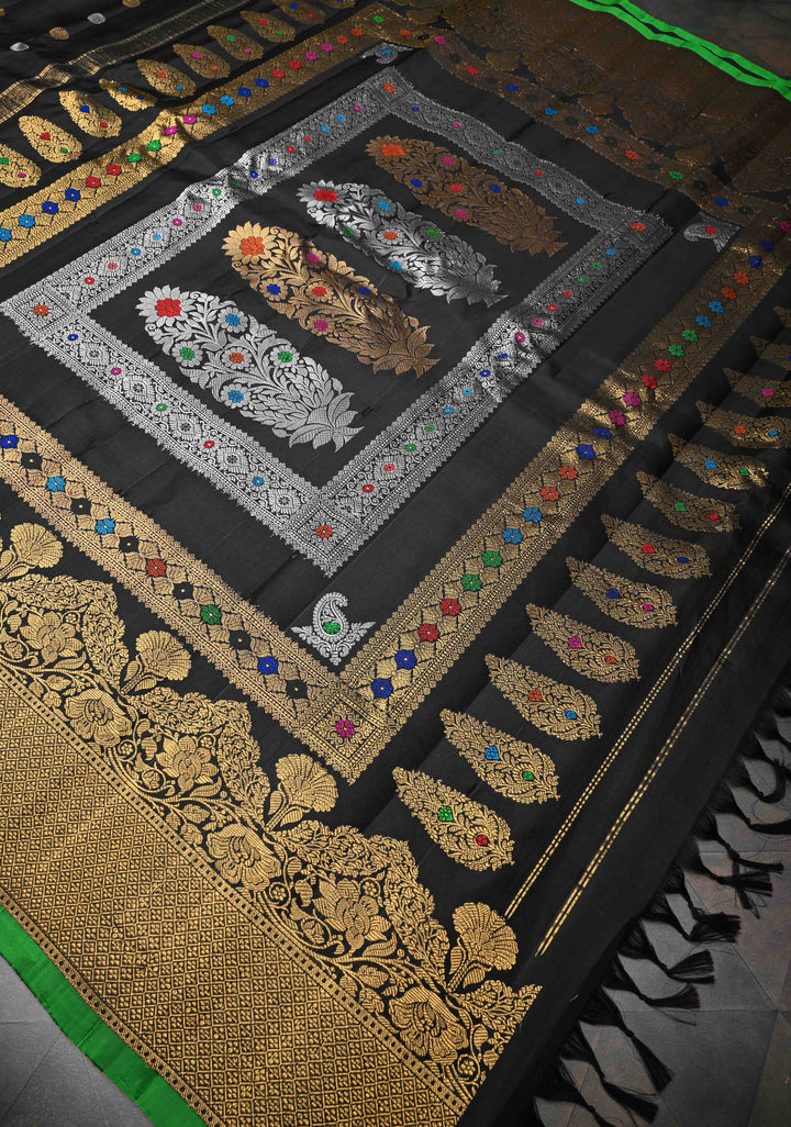 Black Gadwal Pure Silk Saree with Sona Rupa Buttas and Gold Zari Border | SILK MARK CERTIFIED