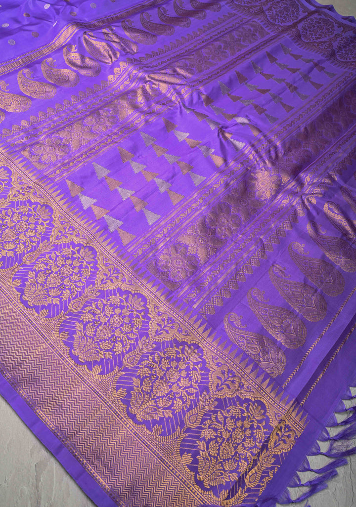 Lavender Pure Gadwal Silk Saree with Gold-Silver Buttas and Zari Border | SILK MARK CERTIFIED