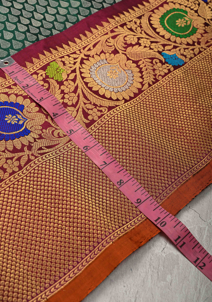 Hunter Green Pure Gadwal Silk Saree with Brocade and Meenakari Border | SILK MARK CERTIFIED