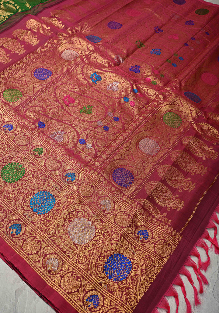 Green Pure Gadwal Silk Saree with Brocade and Contrast Meenakari Border | SILK MARK CERTIFIED