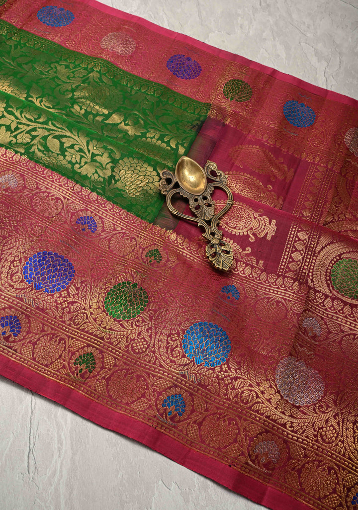 Green Pure Gadwal Silk Saree with Brocade and Contrast Meenakari Border | SILK MARK CERTIFIED