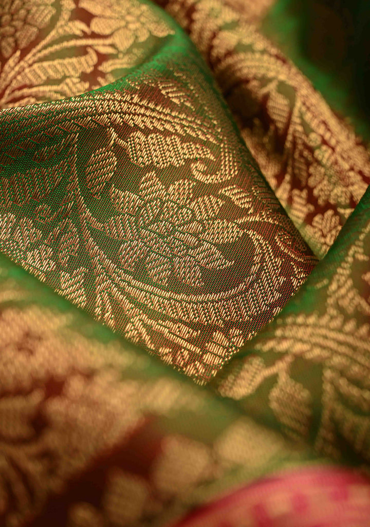 Green and red Dual tone Pure Gadwal Silk Saree with Pashmina Brocade and Contrast Meenakari Border and Pallu | SILK MARK CERTIFIED