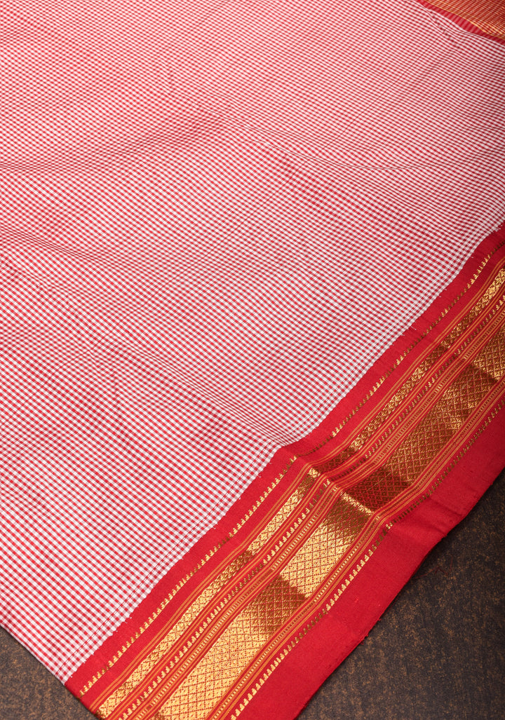 Charming Vintage Checks Gadwal Pure Silk Saree With contrast Red Border | SILK MARK CERTIFIED