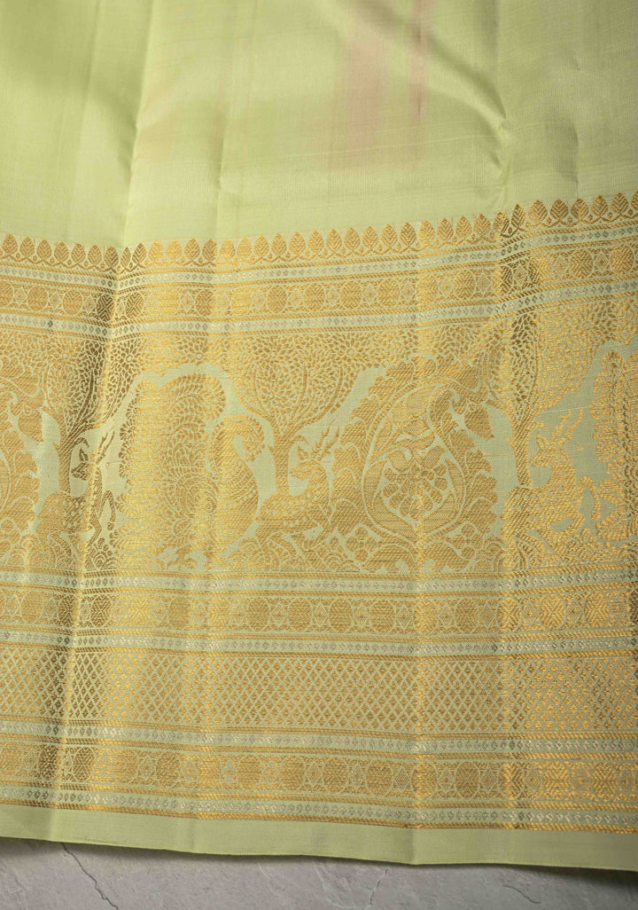 Pastel Green Pure Gadwal Silk Saree with Floral Brocade and Zari Border | SILK MARK CERTIFIED