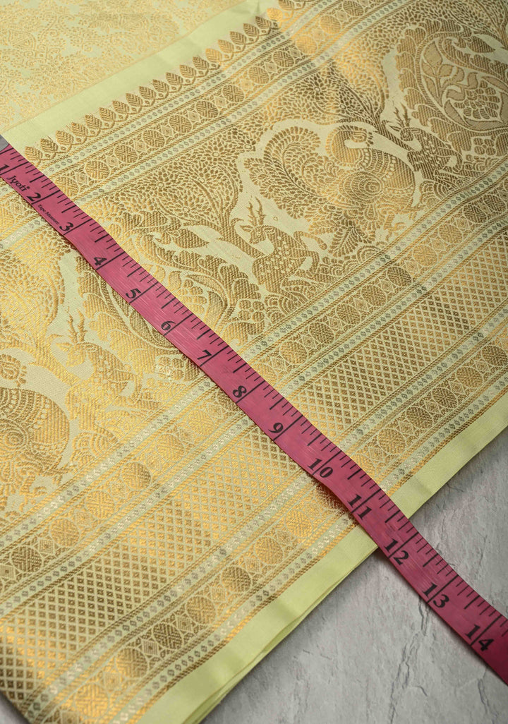 Pastel Green Pure Gadwal Silk Saree with Floral Brocade and Zari Border | SILK MARK CERTIFIED