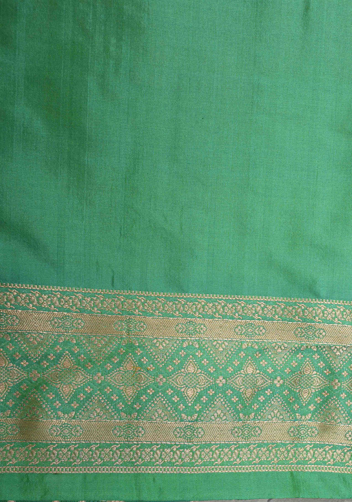 Green Dual tone Banarasi Katan Silk Saree with Trellis Brocade and Zari Borders | SILK MARK CERTIFIED