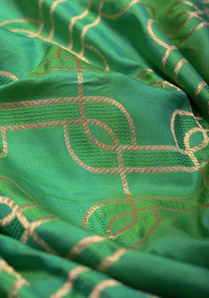 Green Dual tone Banarasi Katan Silk Saree with Trellis Brocade and Zari Borders | SILK MARK CERTIFIED