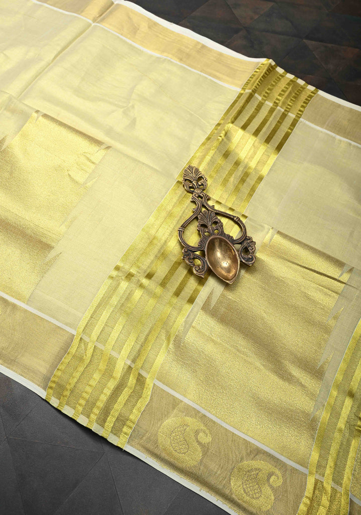 Tissue Cotton Saree with Elongated Temple Zari Motifs