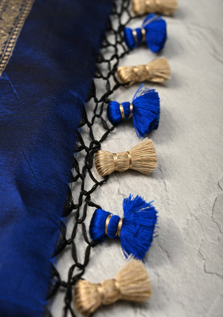 Blue magenta Banarasi Katan Silk Saree in Turquoise with Chunri Buttis and Zari Border | SILK MARK CERTIFIED