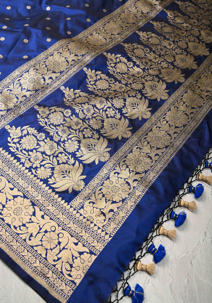 Blue magenta Banarasi Katan Silk Saree in Turquoise with Chunri Buttis and Zari Border | SILK MARK CERTIFIED