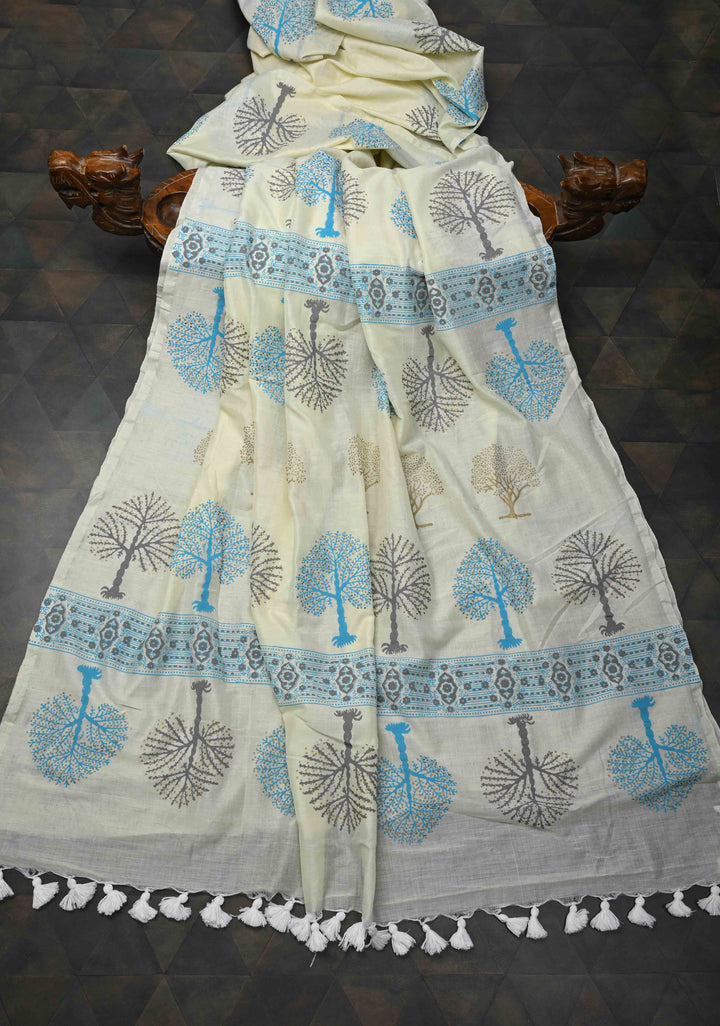 Off White Uppada Handloom Cotton Saree with Tree of life Buttas on Border and Pallu
