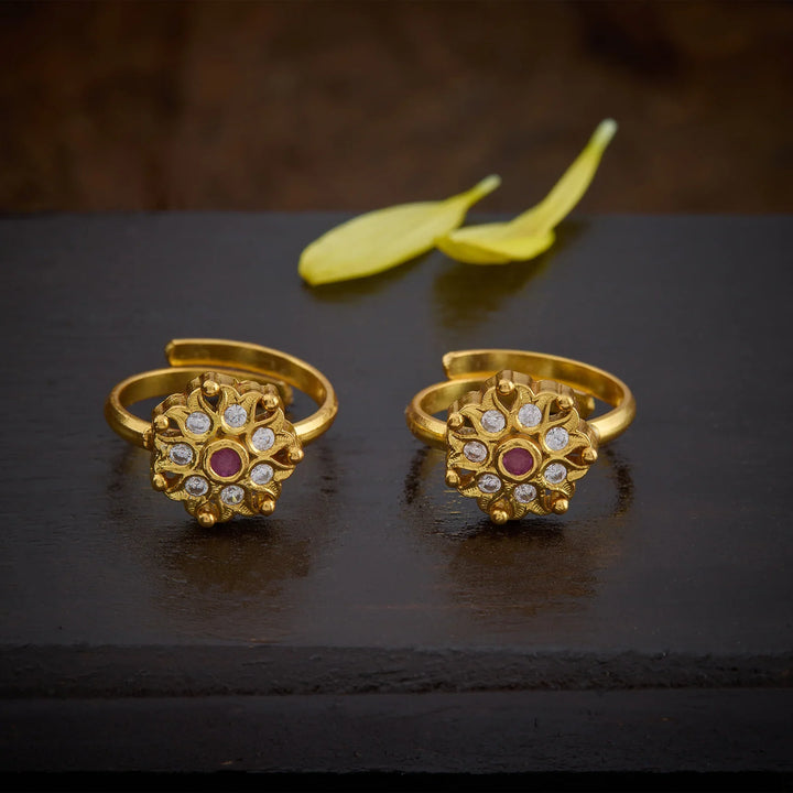 Pure 92.5 Silver, Gold Plated Florva Toe Ring