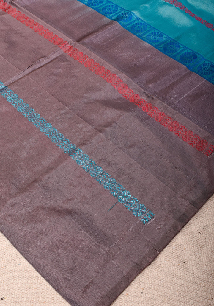 Vegan Silk Saree in Gray with Fancy Cyan Pallu – A Refined Fusion of Subtlety and Vibrance
