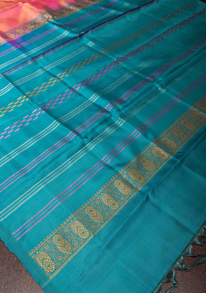 Vegan Silk Handloom Saree in Pink Dual Tone with blue Contrast, No Blouse piece