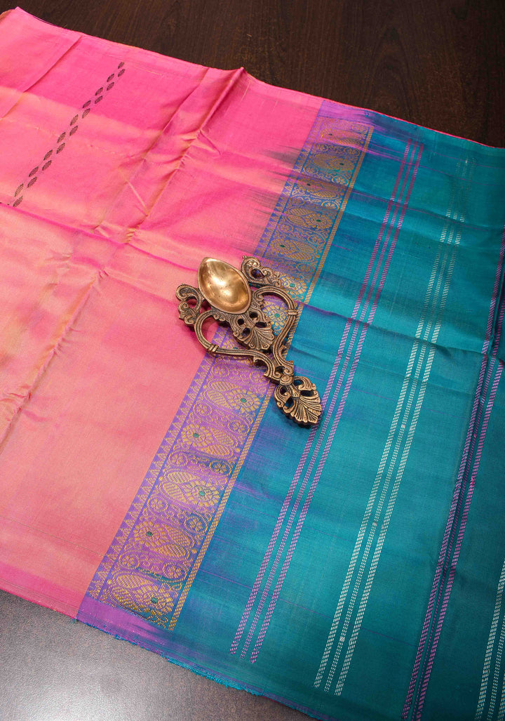 Vegan Silk Handloom Saree in Pink Dual Tone with blue Contrast, No Blouse piece