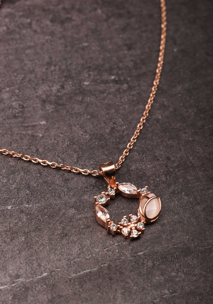 925 silver Pendant and Chain with Earrings in Rose Gold Finish – Subtle Elegance