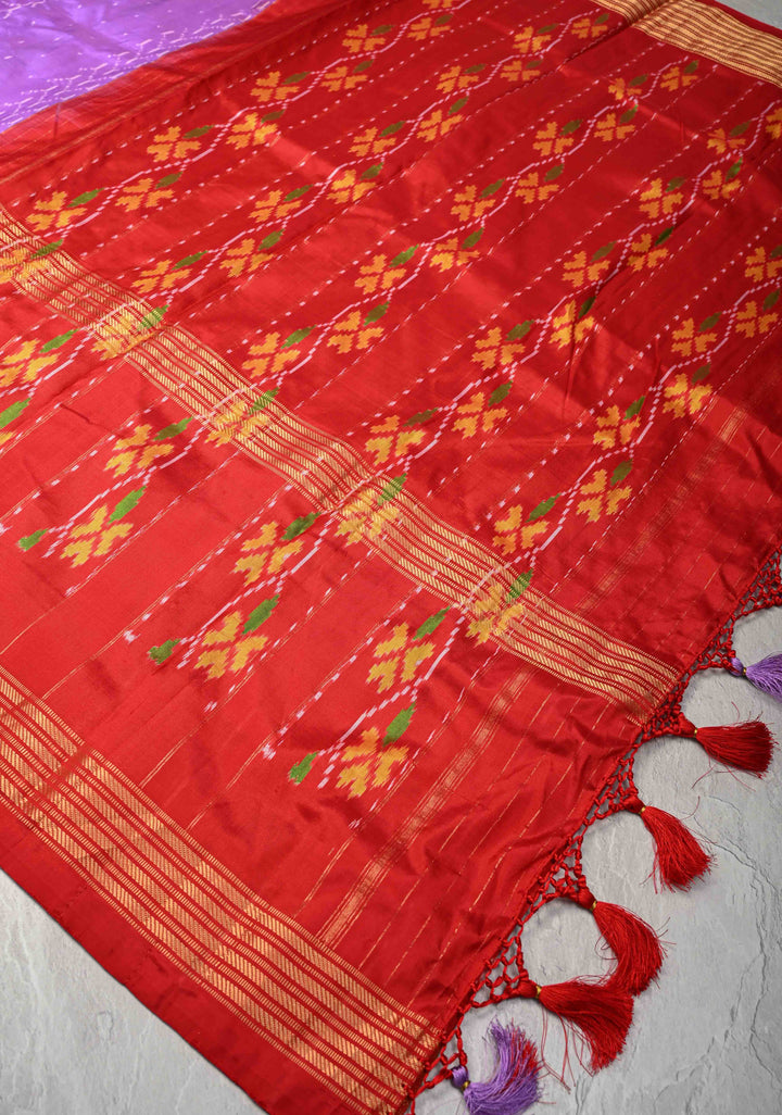 Lavender Pochampally Ikkat Pure Silk Saree with Ikkat Weave and Contrast Zari Border  | SILK MARK CERTIFIED